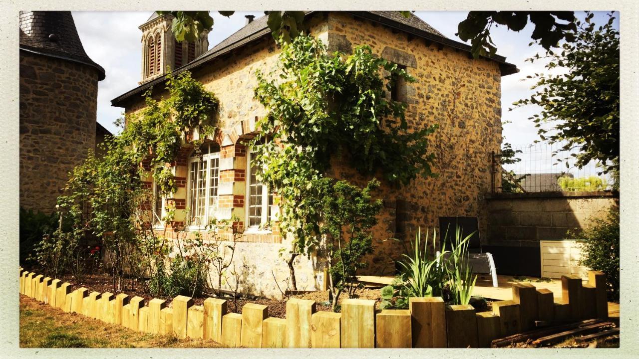 Bed and Breakfast Manoir De La Grand'Cour Soulge-sur-Ouette Экстерьер фото